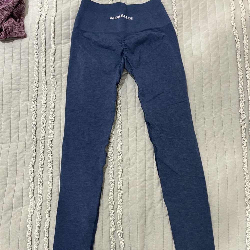 Alphalete Oceania leggings